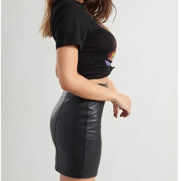 Garage Leather Skirt - Picture 7 of 9